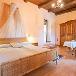 4 Bedroom Lovely In Сasa de vacaciones *