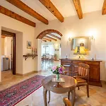 4 Bedroom Lovely In