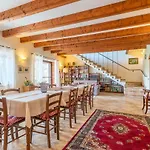 4 Bedroom Lovely In * Lequio Tanaro