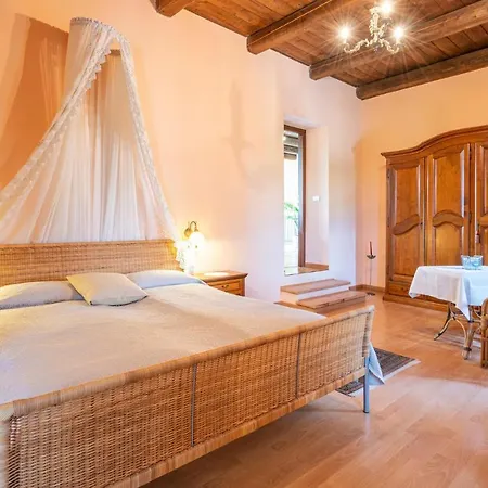 4 Bedroom Lovely In Сasa de vacaciones *